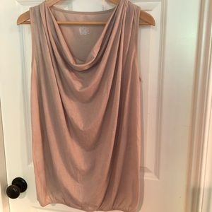 Gold Liz Lange maternity top L